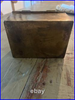 19 C Hunters Pipe Tobacco Humidor / Box gold Gilded copper with bronze overlay