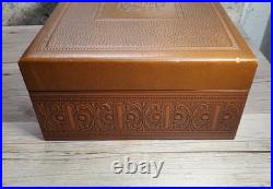 1945 John Middleton Deluxe Tobacco Blending Chest Vintage Glass Jars Booklets