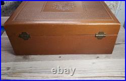 1945 John Middleton Deluxe Tobacco Blending Chest Vintage Glass Jars Booklets