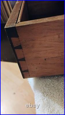 19TH C BURL WALNUT HUMIDOR BOXA 19th Century Burr Walnut Humidor