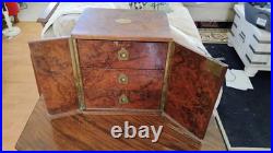 19TH C BURL WALNUT HUMIDOR BOXA 19th Century Burr Walnut Humidor
