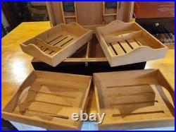 300 Count La Romana Full Size Cigar Humidor with Four Tray Separation Lim. Edt