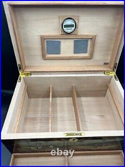 5 VEGAS Classic Spanish Cedar Cigar Humidor Wooden Case