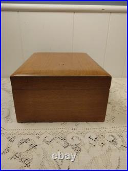 ALFRED DUNHILL Of London New York Humidor Wood Milk Glass Tobacciana Vintage