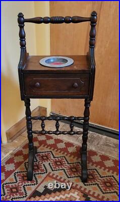 ANTIQUE ONE DRAWER SMOKE STAND HUMIDOR WithWINSTON CUP CRASH (ASH) TRAY INSERT