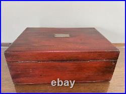 AQ Rare Large Cigar Humidor withMilk Glass Lining Inside-5.5lbs-Great Condition