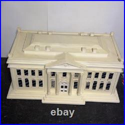 American Heritage Collection Humidor White House Architectural Model Read