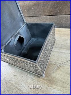 Antique 1887 Derby Silver Co. Silver Plate Bulldog Pug Tobacco Box Humidor