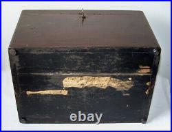 Antique DUNHILL Glass Lined Mahogany Tobacco Cigar Humidor Box withBarrel Key
