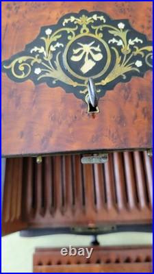 Antique French Burled Wood Cigar Humidor Presenter Napoleon III Period