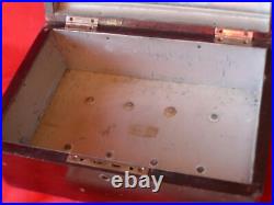 Antique Lockable Zinc Lined CIGAR HUMIDOR By Trademark C. N. Swift New York