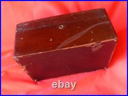 Antique Lockable Zinc Lined CIGAR HUMIDOR By Trademark C. N. Swift New York