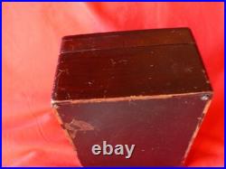 Antique Lockable Zinc Lined CIGAR HUMIDOR By Trademark C. N. Swift New York