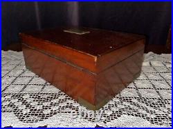 Antique Mahogany Cigar Humidor Box with Key All Original Aluminum Lined