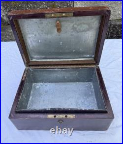 Antique Metal Lined Wooden Cigar Humidor Box 11x8x4 1/4