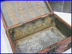 Antique Oak Ornate Brass Metal Lined Cigar Humidor Box w Key Victorian