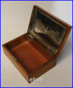 Antique Quarter Sawn Oak Humidor Cigar Box with working lock