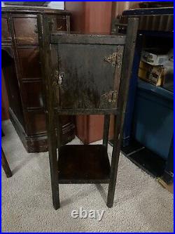 Antique StandingCigar Humidor