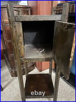 Antique StandingCigar Humidor