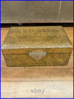 Antique Tobacco Cigar Humidor Box Quarter Sawn Tiger Oak Wood Copper Lined 1900s