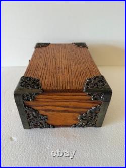 Antique Victorian wood Humidor of Tiger Oak, Patent 7/1/1890