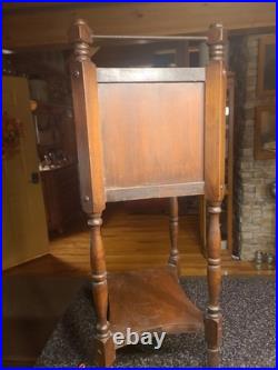 Antique humidor cabinet 12x10x28 In