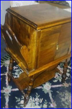 Antique smoking Stan side table Cigar humidor