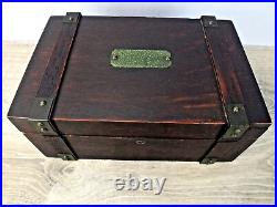 Arts and Crafts Mission Oak Cigar Humidor Original Finish with Glass Interior