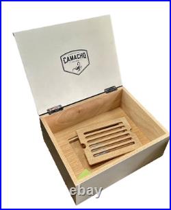 CAMACHO CIGARS 18 x 24 CIGAR METAL SMOKE SHOP ADVERTISING SIGN with HUMIDOR NIB