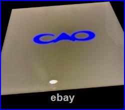 CAO Vision Cigar Box Humidor Blue LED Lighting White Piano Gloss Finish MINT CAO Vision Cigar Box Humidor Blue LED Lighting White Piano Gloss Finish MINT