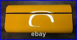 CASADOS CARBON FIBER AND CEDAR YELLOW 25 CIGAR HUMIDOR New Open Box Casa Dos