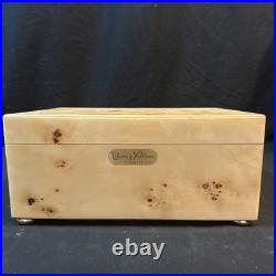 CUERVO Y SOBRINOS Rare Luxury Bird's Eye Maple Wood Humidor Box