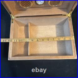 CUERVO Y SOBRINOS Rare Luxury Bird's Eye Maple Wood Humidor Box