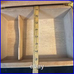 CUERVO Y SOBRINOS Rare Luxury Bird's Eye Maple Wood Humidor Box