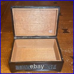 Cast Bronze Cedar Lined Humidor Antique c. 1800s Cast Bronze Cedar Lined Humidor Antique c. 1800s