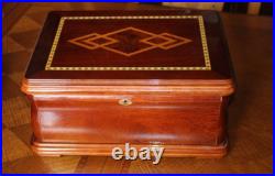 Cedar Wood Veneer Cigar Humidor Humidifier Hydrometer High Gloss Inlay and Keys Cedar Wood Veneer Cigar Humidor Humidifier Hydrometer High Gloss Inlay and Keys