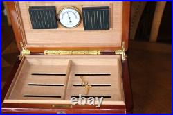 Cedar Wood Veneer Cigar Humidor Humidifier Hydrometer High Gloss Inlay and Keys Cedar Wood Veneer Cigar Humidor Humidifier Hydrometer High Gloss Inlay and Keys