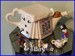 Ceramic Alice In Wonderland Cheshire Cat & Mad Hatter Teapot Jar DEVON England