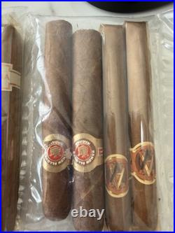 Cigar Cellar Humidor Wood Hygrometer 2 Ashtrays 2 Macanudo Cigar Cutters