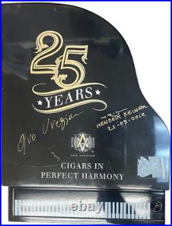 Cigar Humidor Avo Uvezian Limited Edition 25th Anniversary Grand Piano Box