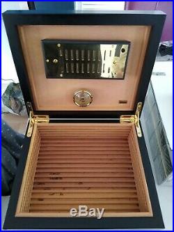 Cigars, Humidor And Accessories