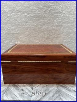 Classic IDC Supreme Humidor With2 Keys 13.5 X 9.5 X 6 for that special aficionado