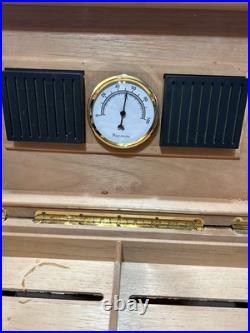 Classic IDC Supreme Humidor With2 Keys 13.5 X 9.5 X 6 for that special aficionado