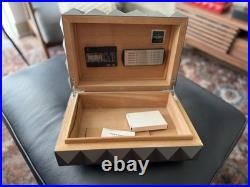 Colibri Quasar Humidor Never Used, Display 40-45 Cigar