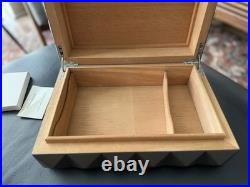 Colibri Quasar Humidor Never Used, Display 40-45 Cigar