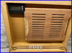 Conoscere Wood Humidor With Spanish Cedar Lining