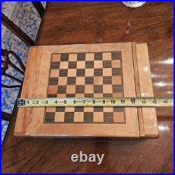Craftman's Bench Humidor Checkmate Inlaid With Chess Pieces