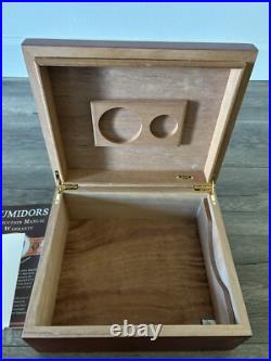 Cuban Crafters Cigar Humidor & Ashtray Cutter