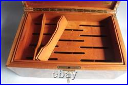 DAVIDOFF Large Lacquered Wood Humidor Cigar Cellar (62750)