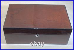 Diamond Crown Wooden Cigar Humidor 14x11x5 no key